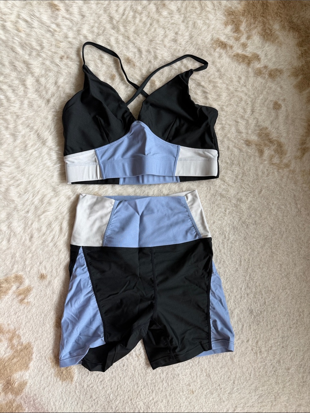 Carbon38 Black, Light Blue & White Colorblock Athletic Shorts Set M TOP